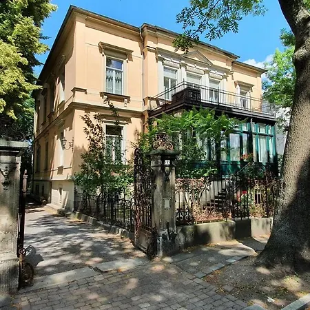 Haniel Edmund Apartment Dresden