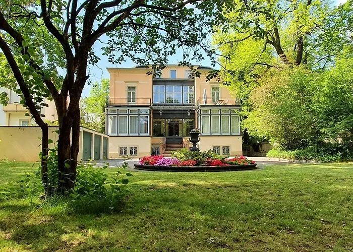 Apartment Haniel Edmund